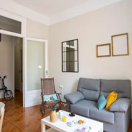 Apartment Singularstays Burriana