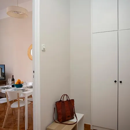 Singularstays Burriana *