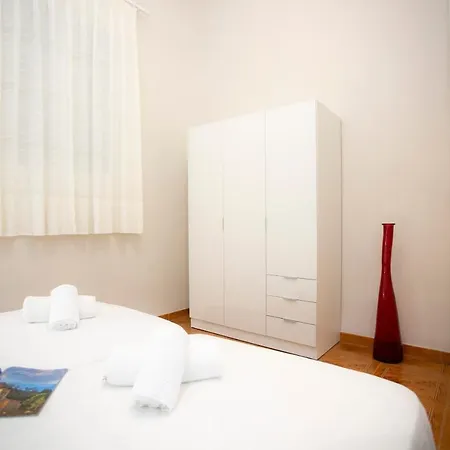 Singularstays Burriana Apartment *